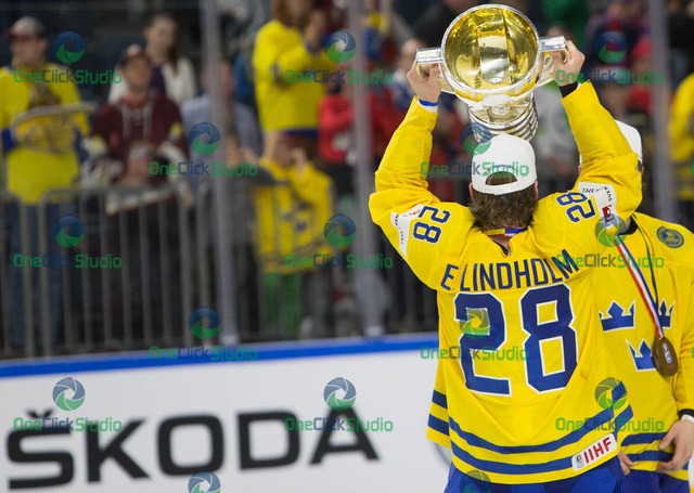 Elias Lindholm