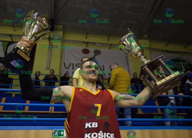 Igor Marič s trofejami