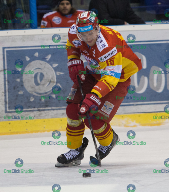Ondrej Mikula (2)