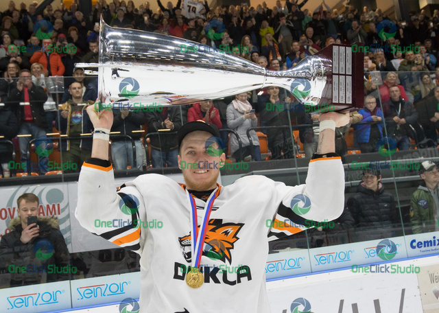 Samuel Chalupa (5)