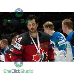 Adam Henrique