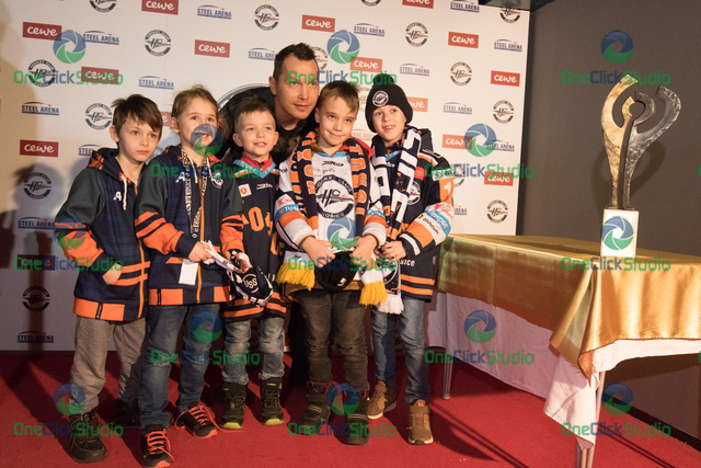 Ladislav Nagy s deťmi