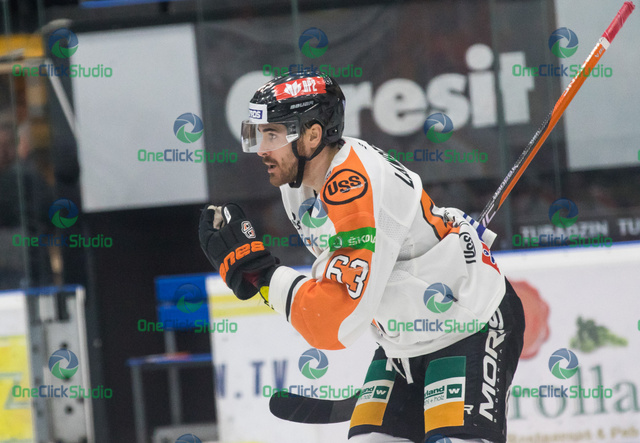 patrik lamper
