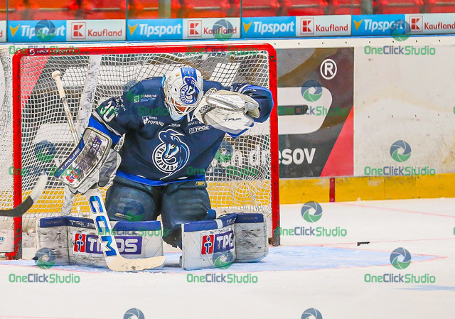 adam vay (2)