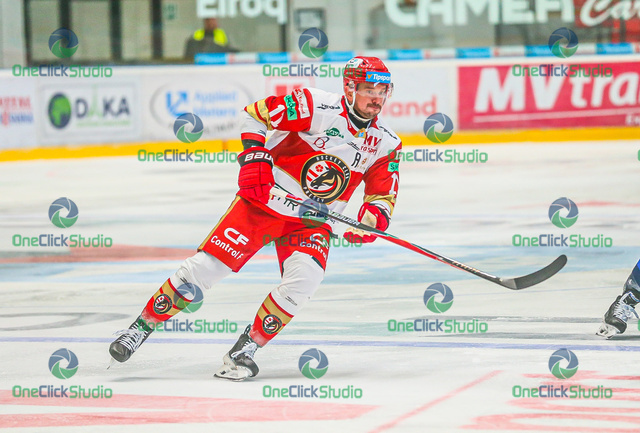 oliver jokeľ (2)