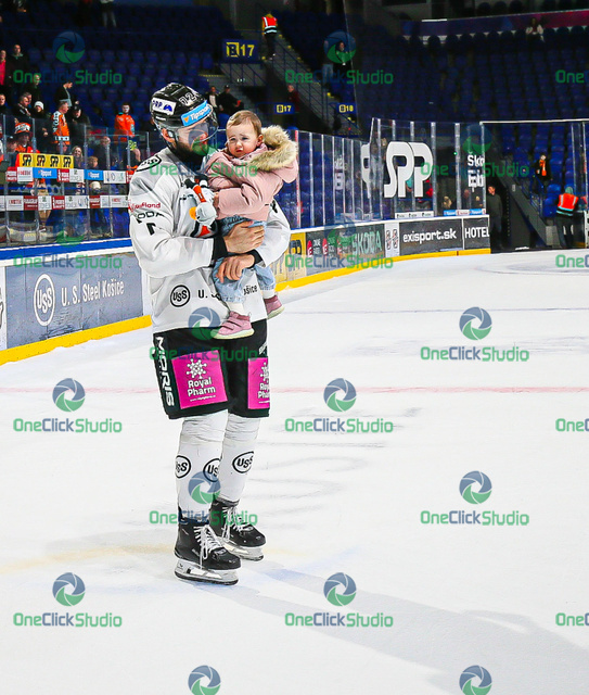 filip krivošík s dcérkou