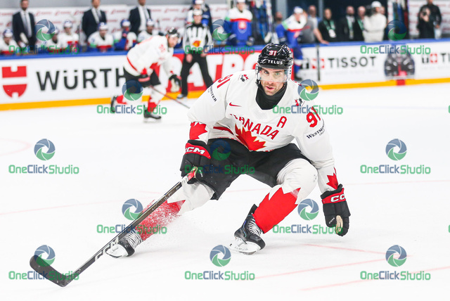 john tavares (2)