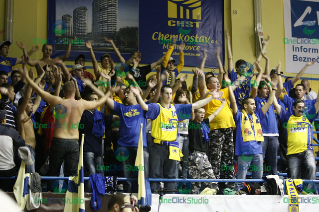 fans
