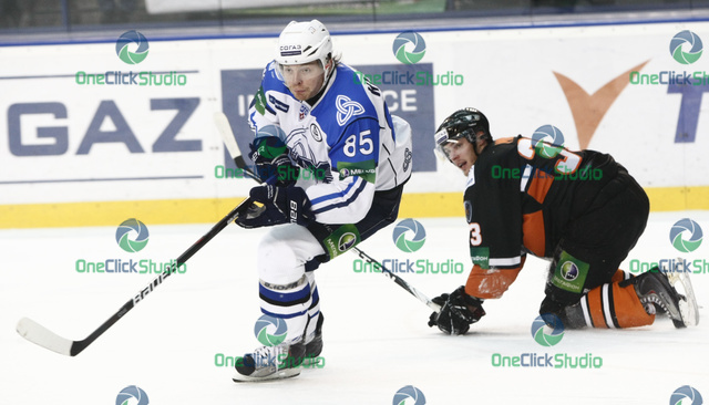 knazev mikus